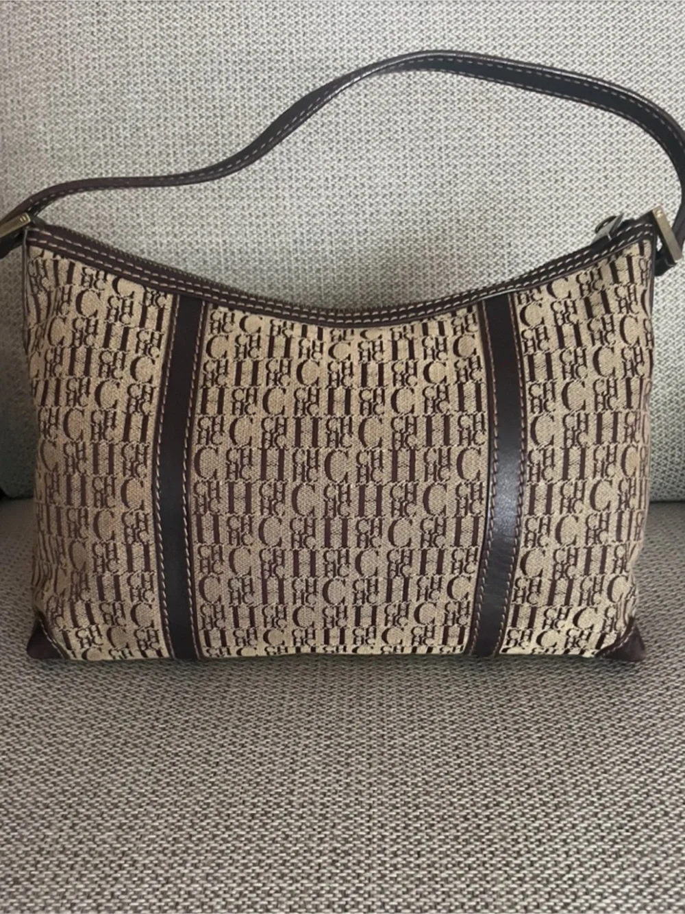 Carolina Herrera canvas Handbag Tote, Authentic, Excellent condition